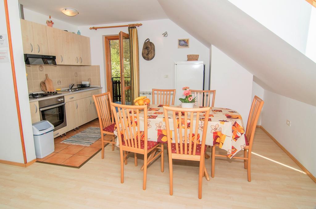 Apartments And Rooms Tajcr Bovec Ngoại thất bức ảnh